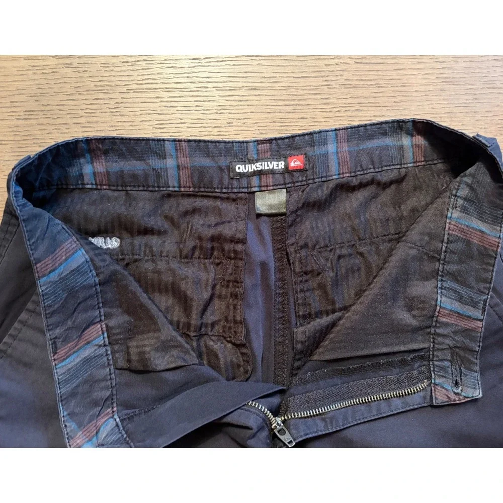 Quiksilver flat front